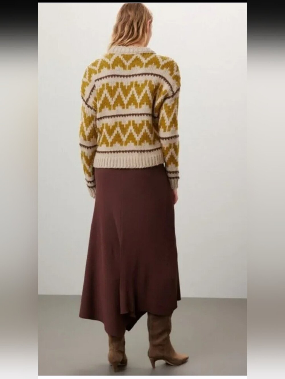 #327. THE GREAT. The Folk Pullover Earth, $325 MSRP. - Picture 4 of 9